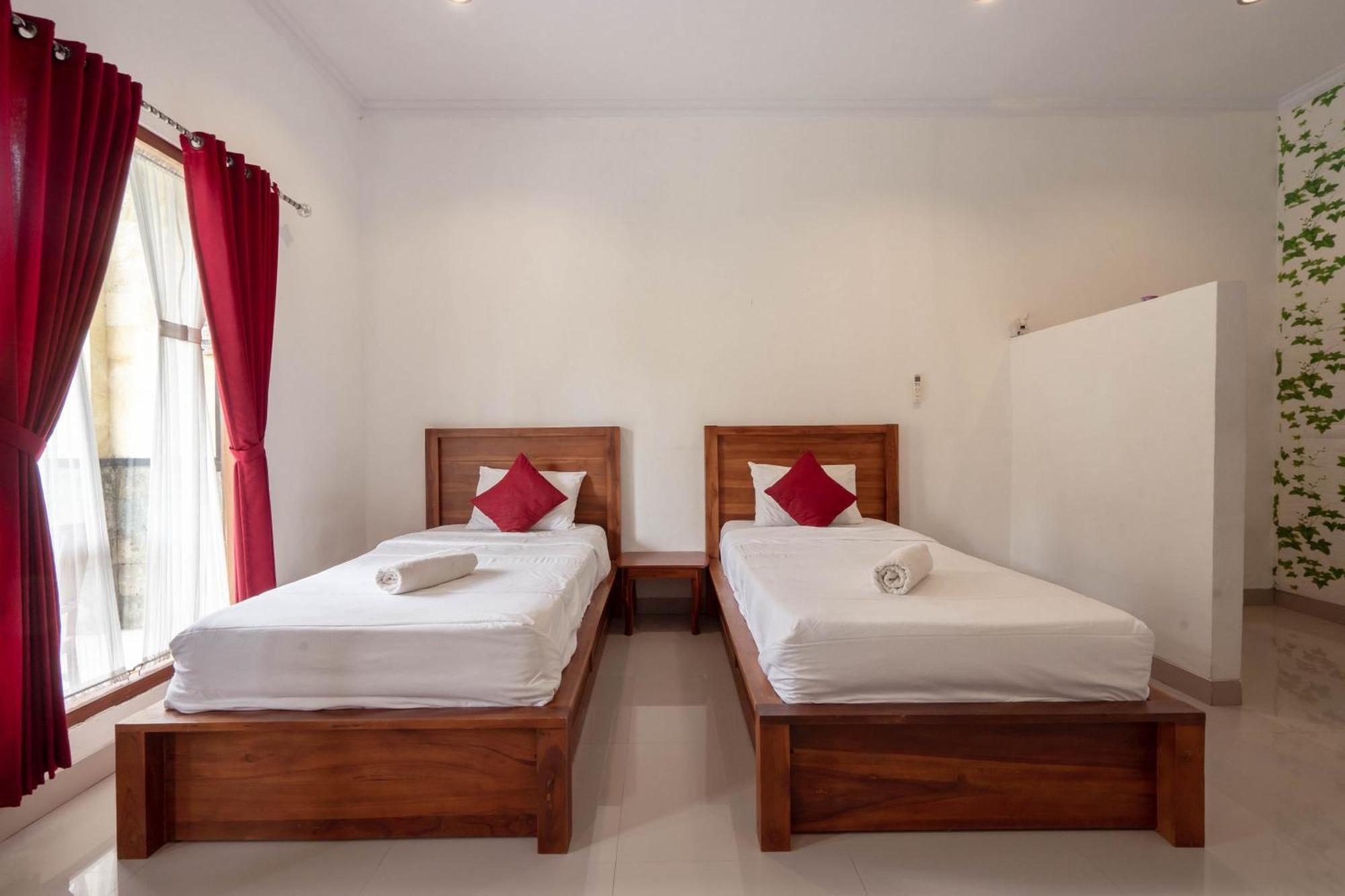 Omah Nusa Villa Redpartner Toyapakeh Εξωτερικό φωτογραφία