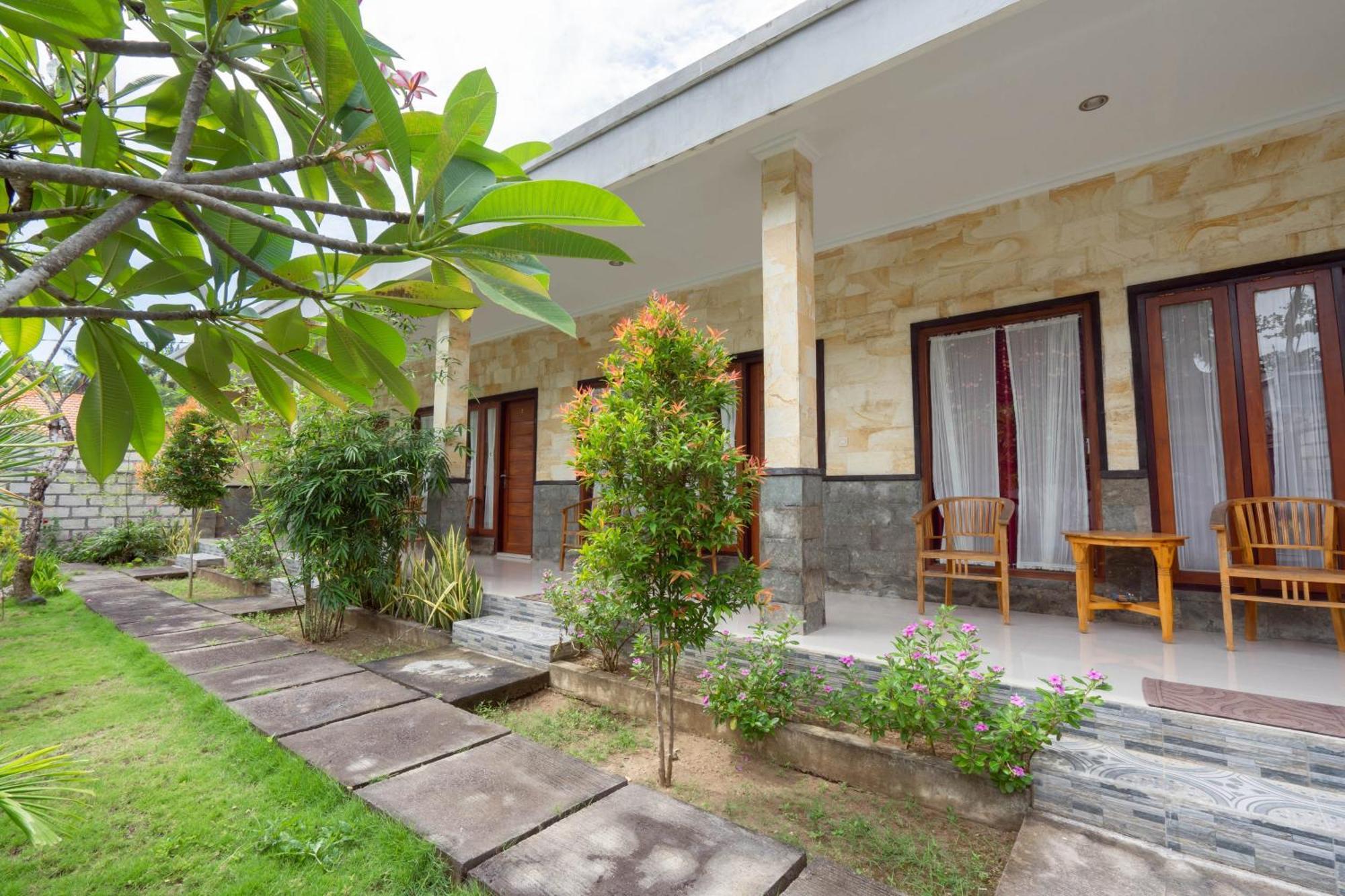 Omah Nusa Villa Redpartner Toyapakeh Εξωτερικό φωτογραφία