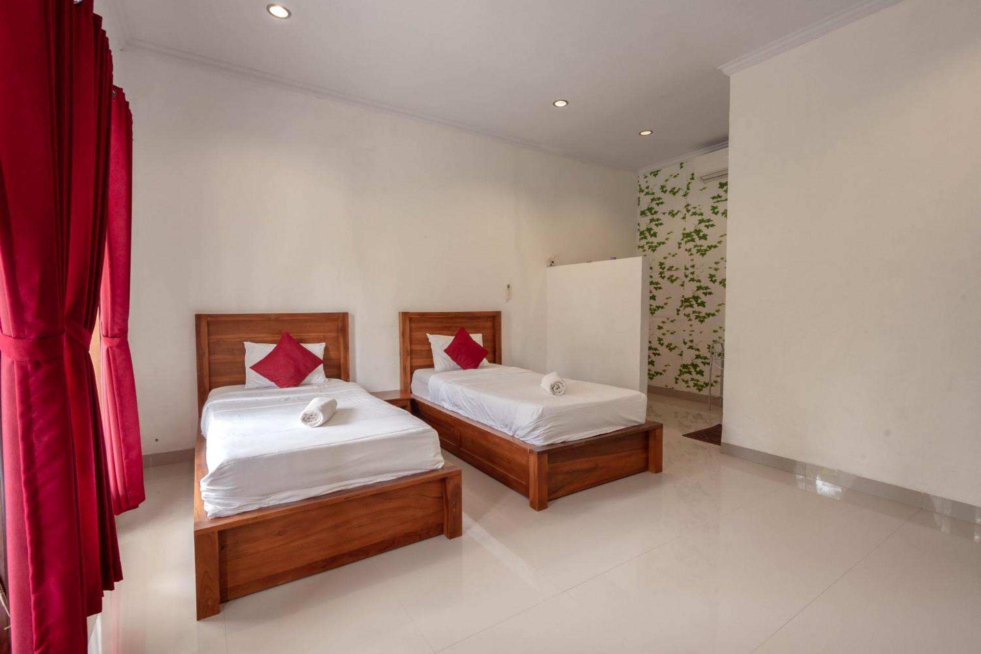 Omah Nusa Villa Redpartner Toyapakeh Εξωτερικό φωτογραφία