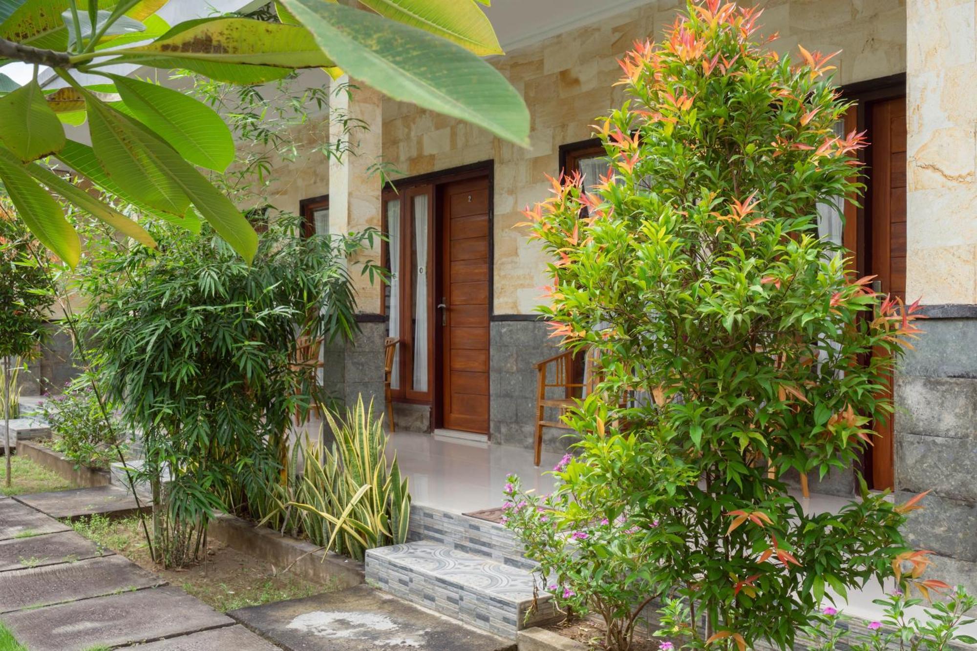 Omah Nusa Villa Redpartner Toyapakeh Εξωτερικό φωτογραφία